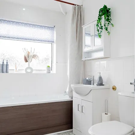 The Brays House For Families, Contractors And Professionals, Apartament